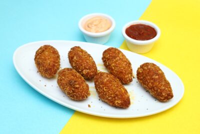 chicken kurkure momos