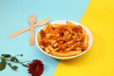 chicken makhni fries